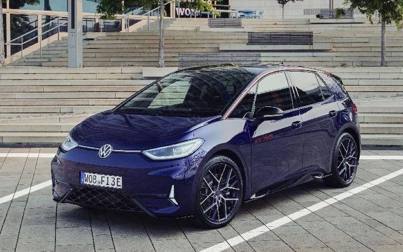 Volkswagen ID.3 GTX Fire+Ice, debutto italiano esclusivo