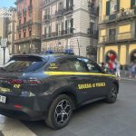 Maxi sequestro di merce contraffatta a Napoli