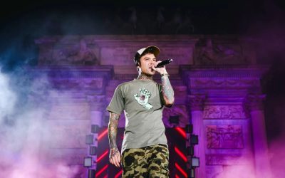 Fedez suona a Pescara: i figli vedono il concerto per la prima volta
