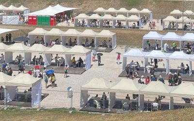 Confessioni al Circo Massimo, folla di giovani in preghiera