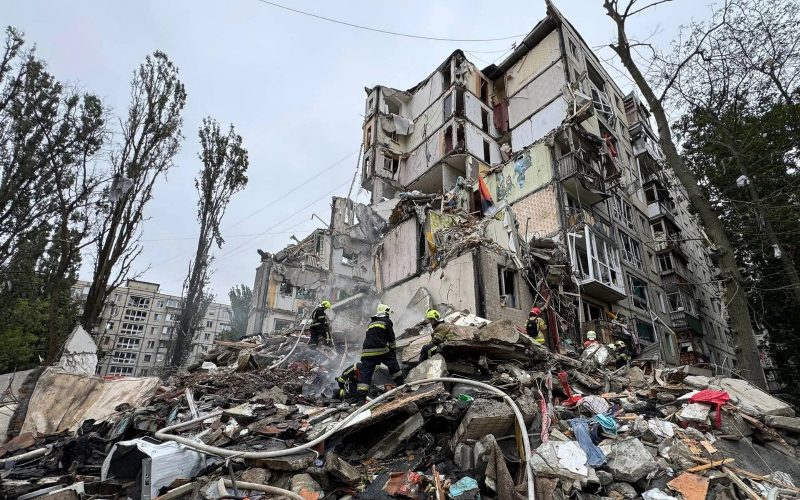 Trump: “Raid russi orrendi, via a nuove sanzioni dure”