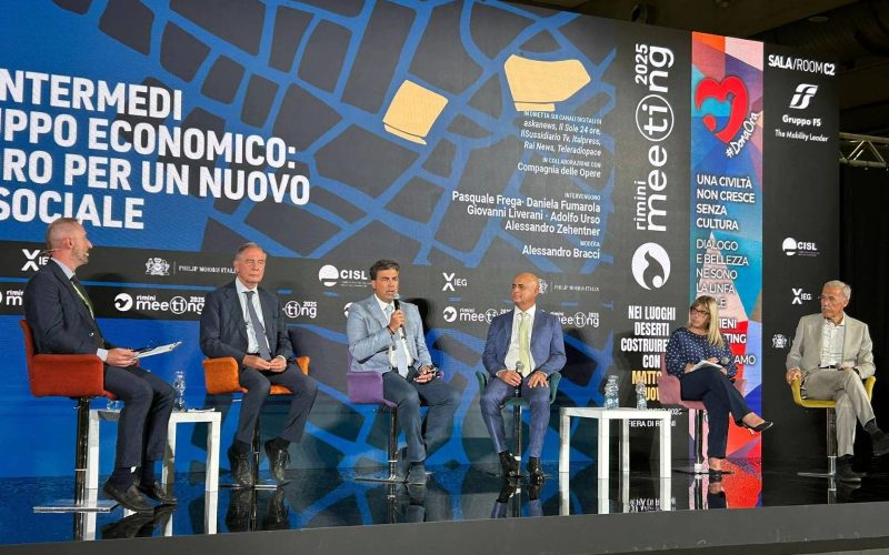 Urso: imprese italiane solide, innovano e resistono