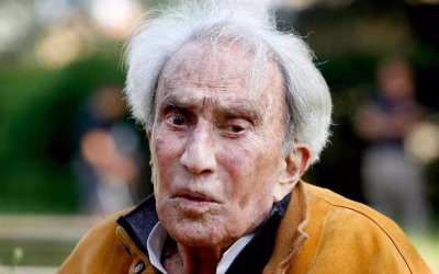 Emilio Fede lotta in silenzio: quadro clinico peggiora