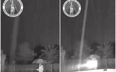 Fulmine colpisce vicino a meteo appassionato: salvo per miracolo
