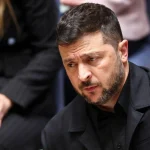 Ucraina, il piano di Putin per spegnere Kiev. Zelensky aspetta