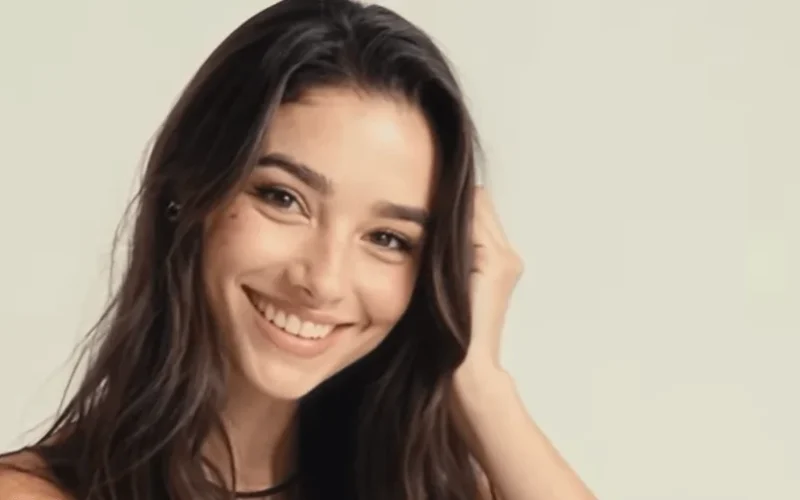 Hollywood contro l’attrice creata dall’intelligenza artificiale, Tilly Norwood spaventa le star