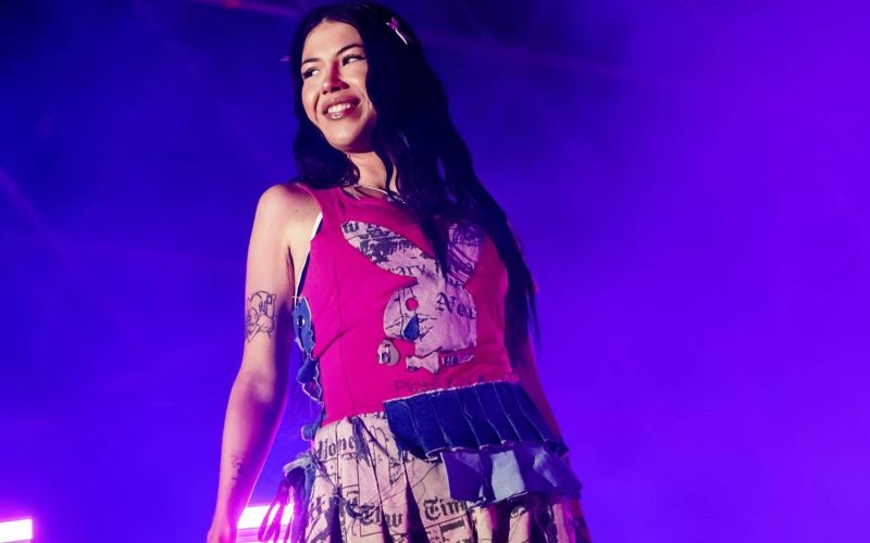 Anna domina l’estate 2025: ‘Désolée’ è il singolo top