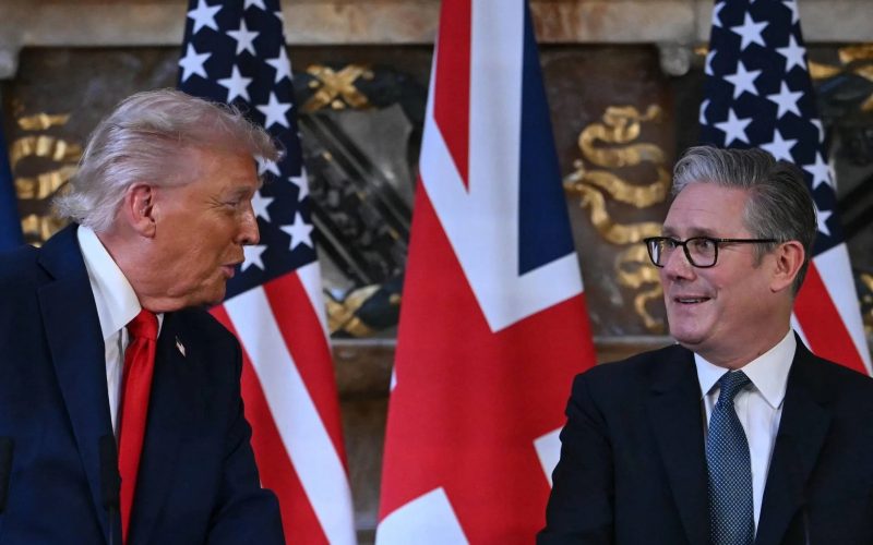 Trump critica Putin, Starmer parla di pace a Gaza