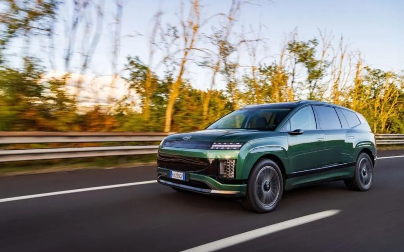 Hyundai IONIQ 9, debutta in Italia l’ammiraglia elettrica