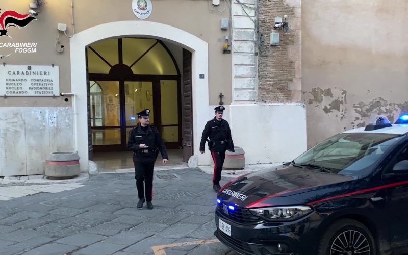 Carabinieri chiudono [VIDEO] centro estetico abusivo a Lucera Foggia