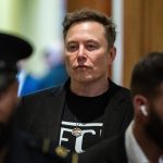 Musk ottiene via libera a compenso record da 1000 miliardi