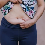 Parole e peso: il confine tra rispetto e discriminazione