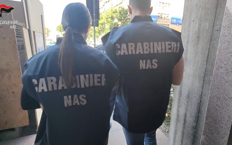 Catania, maxi sequestro NAS: chiusa piattaforma di surgelati [VIDEO]