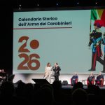 Carabinieri presentano il Calendario Storico 2026, eroi quotidiani