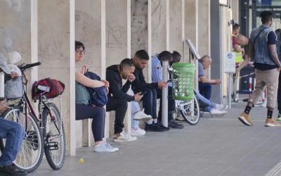 Caos treni a Roma Termini, ritardi record fino a sei ore